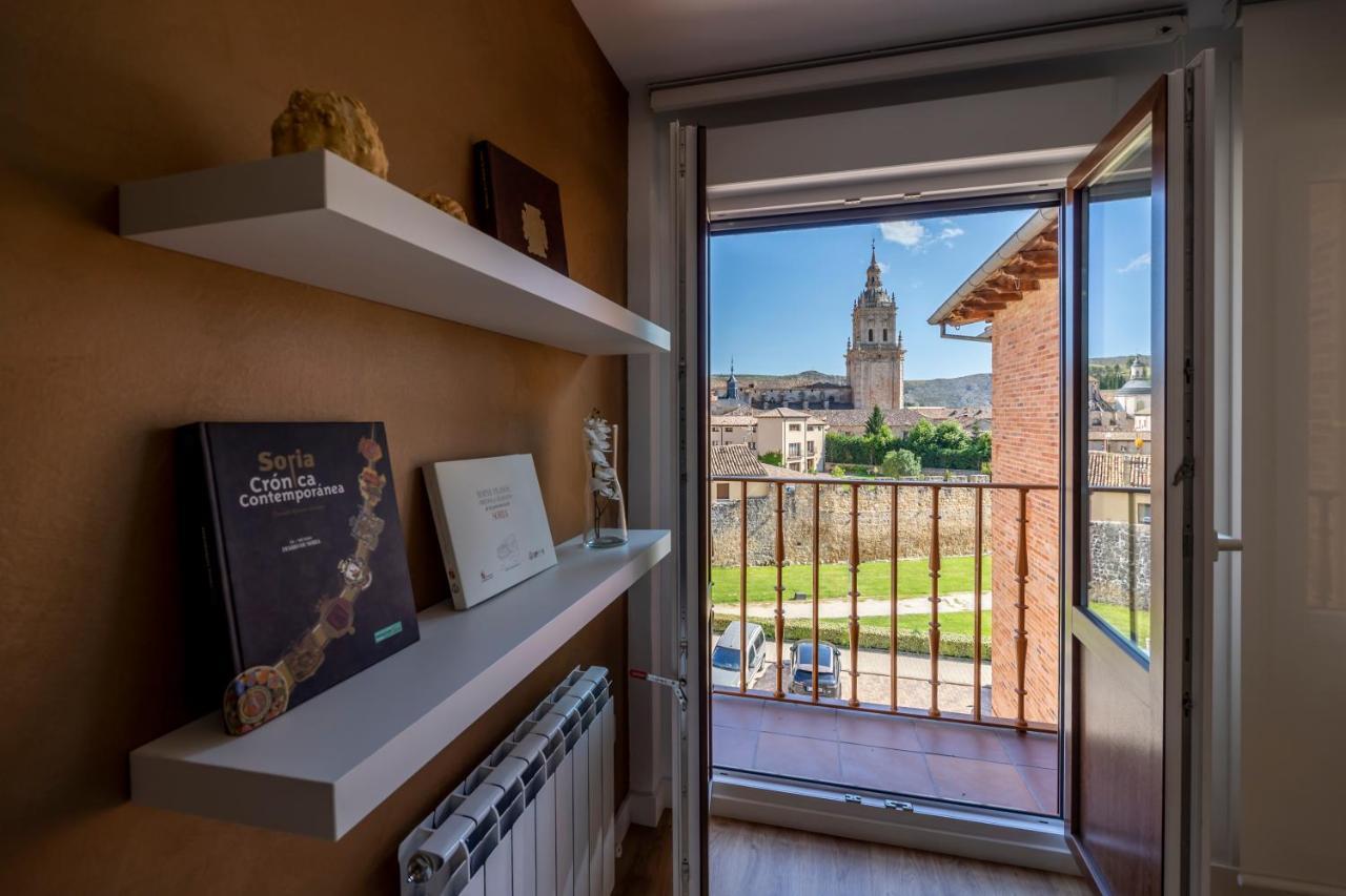 El Balcon Del Poeta Lägenhet El Burgo De Osma Exteriör bild